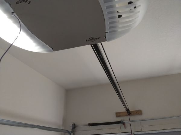 Garage door job photo #019